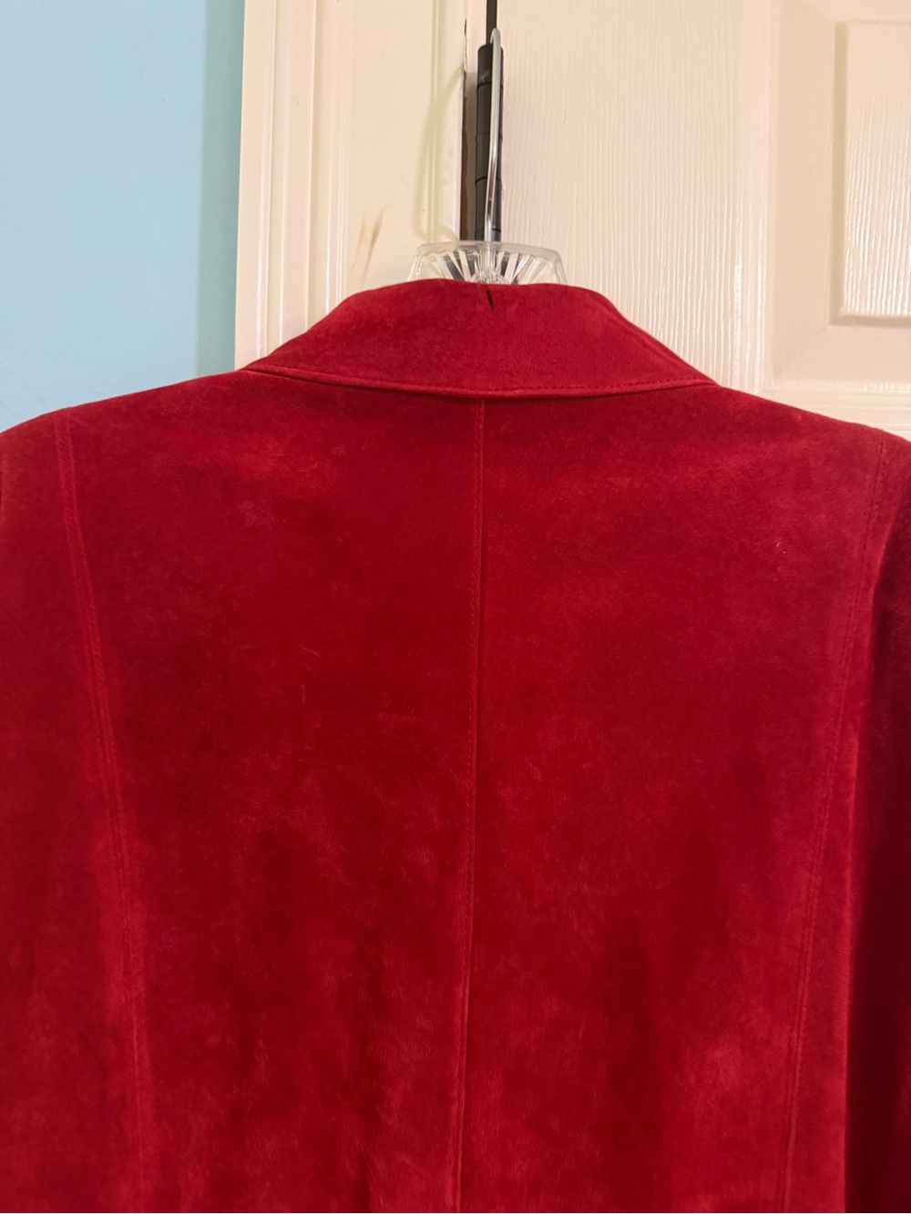 le chate Women’s Red Suede Blazer Jacket - Picture 7 of 13